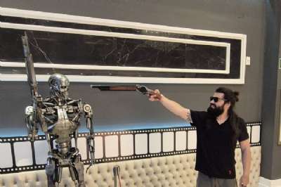 Exterminando o exterminador.jpg